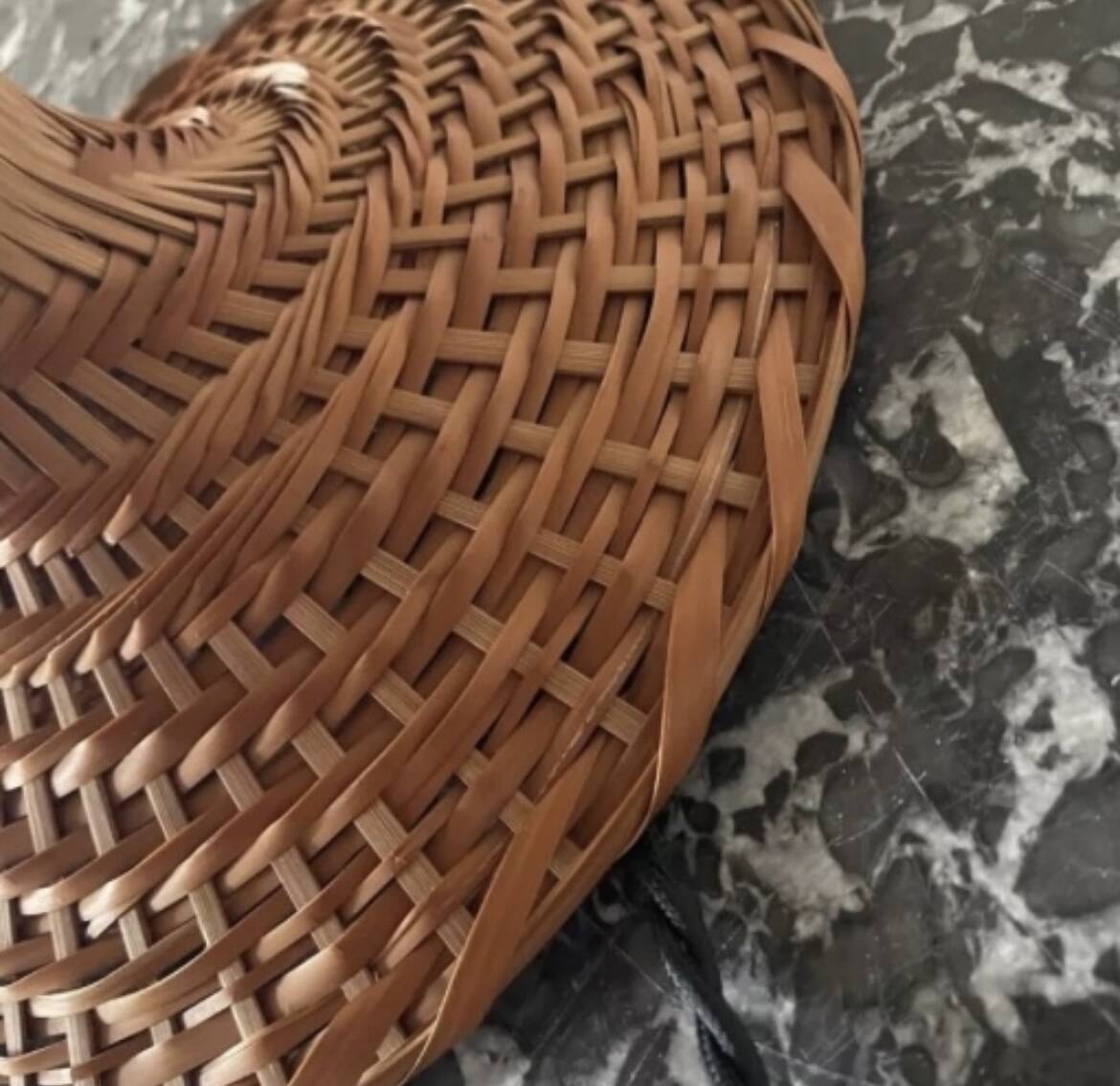 XXL mushroom lamp in woven rattan from the 70s