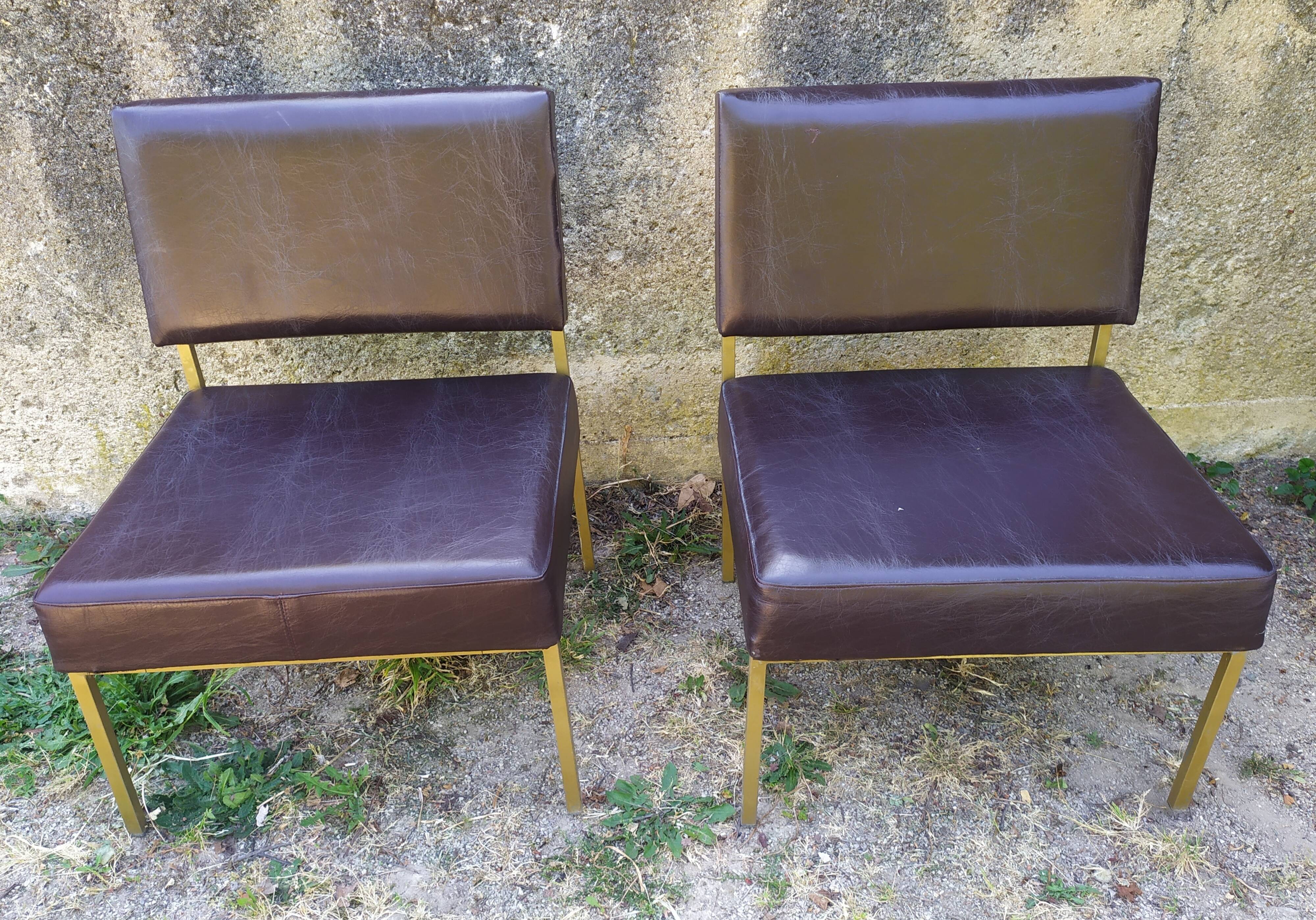 Paire de chauffeuses années 70