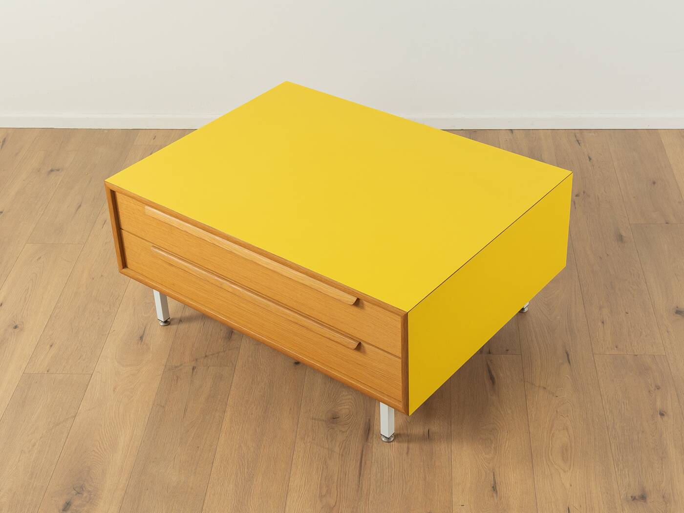 Commode en placage de chêne, années 1960
