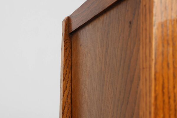 Cabinet en bois ou table de nuit de l'école d'Amsterdam, Pays-Bas vers 1915