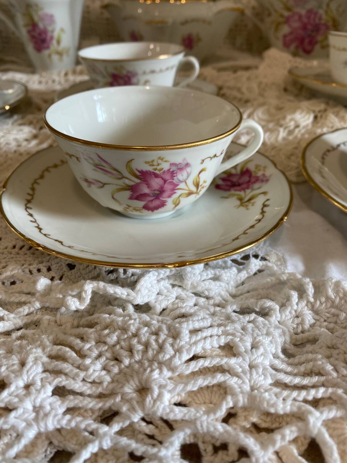 Porcelain coffee or tea service