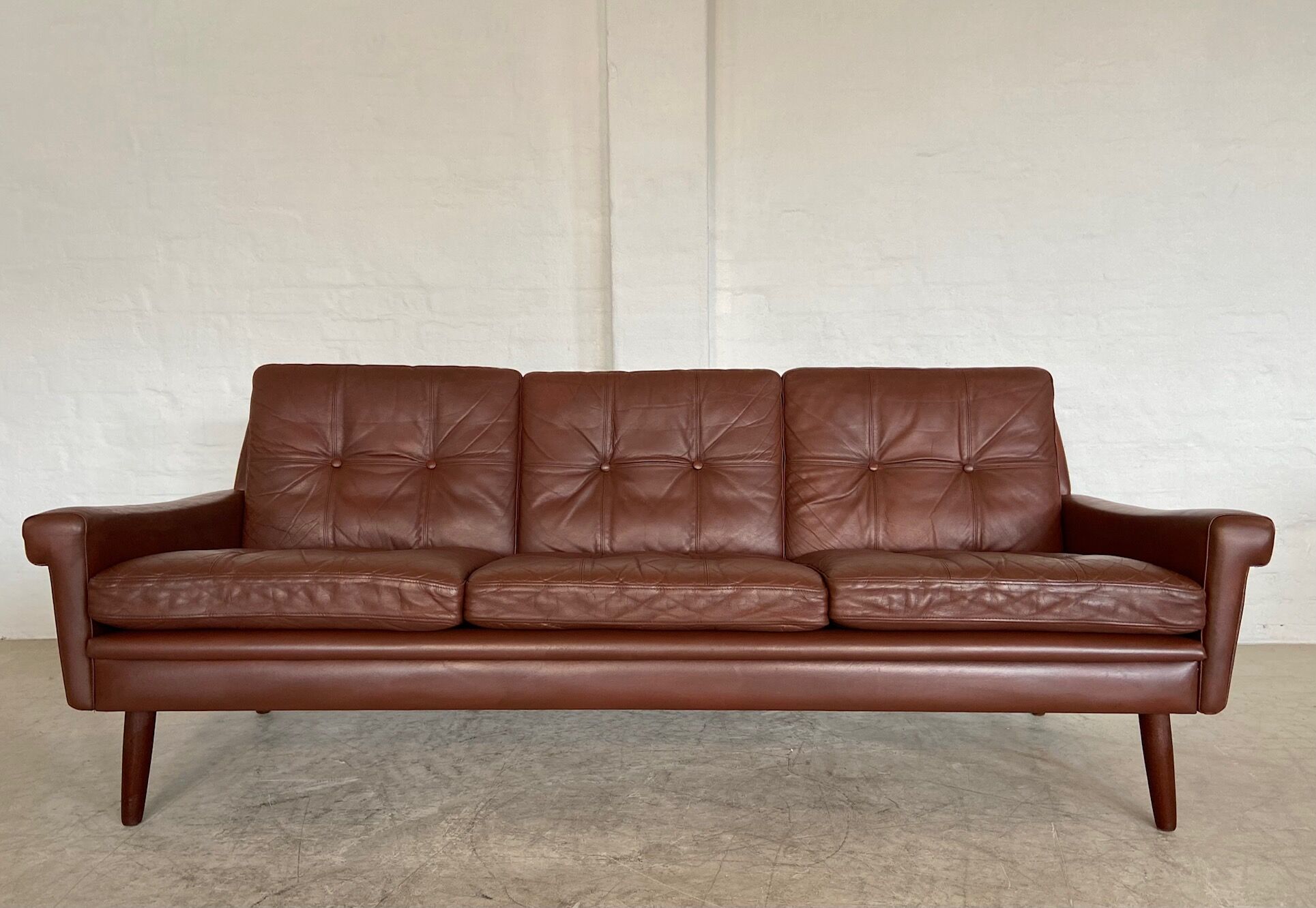 Danish mid-century Svend Skipper cognac 3 person sofa & lounge chair 1960s