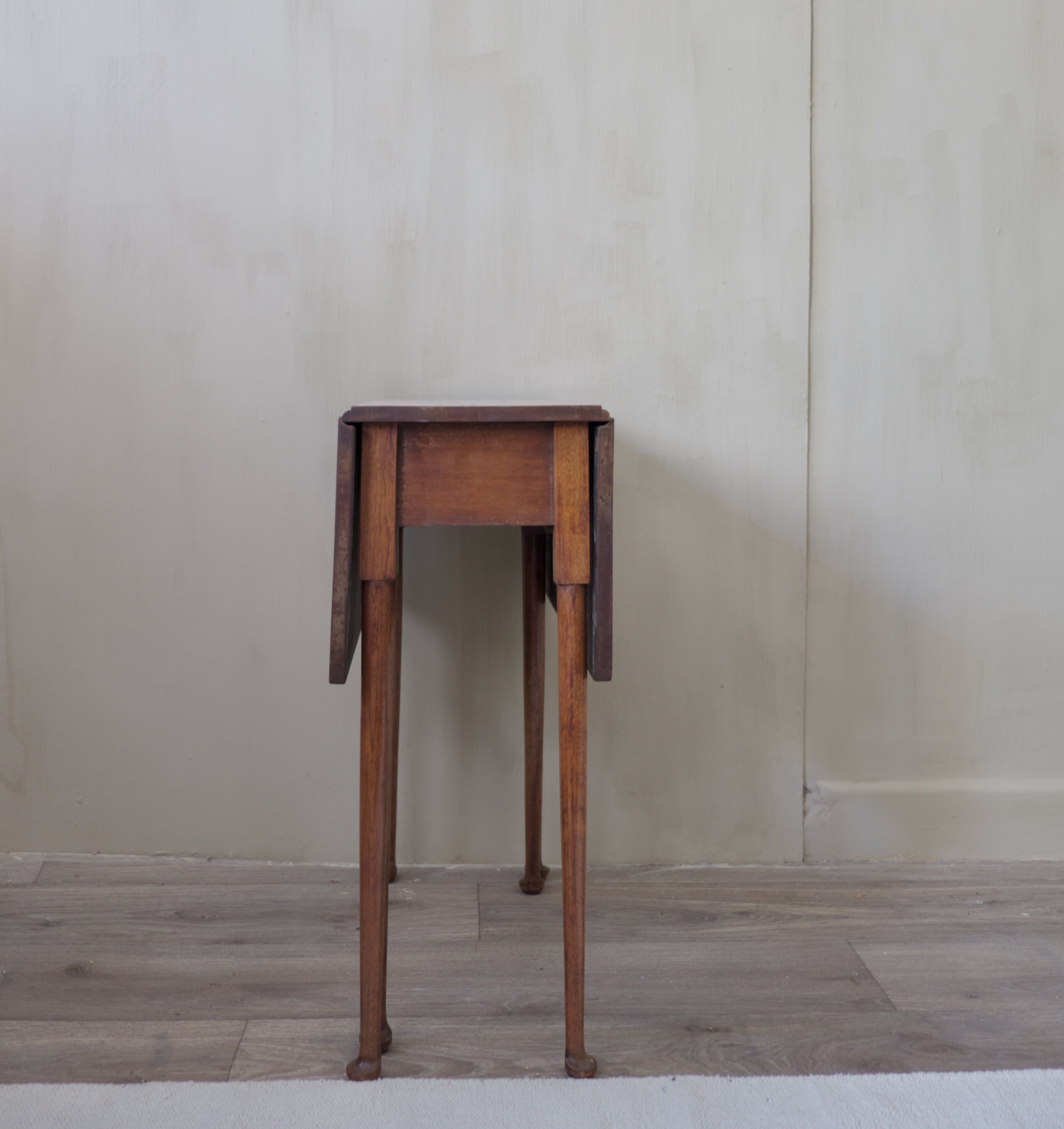 Shuttered table