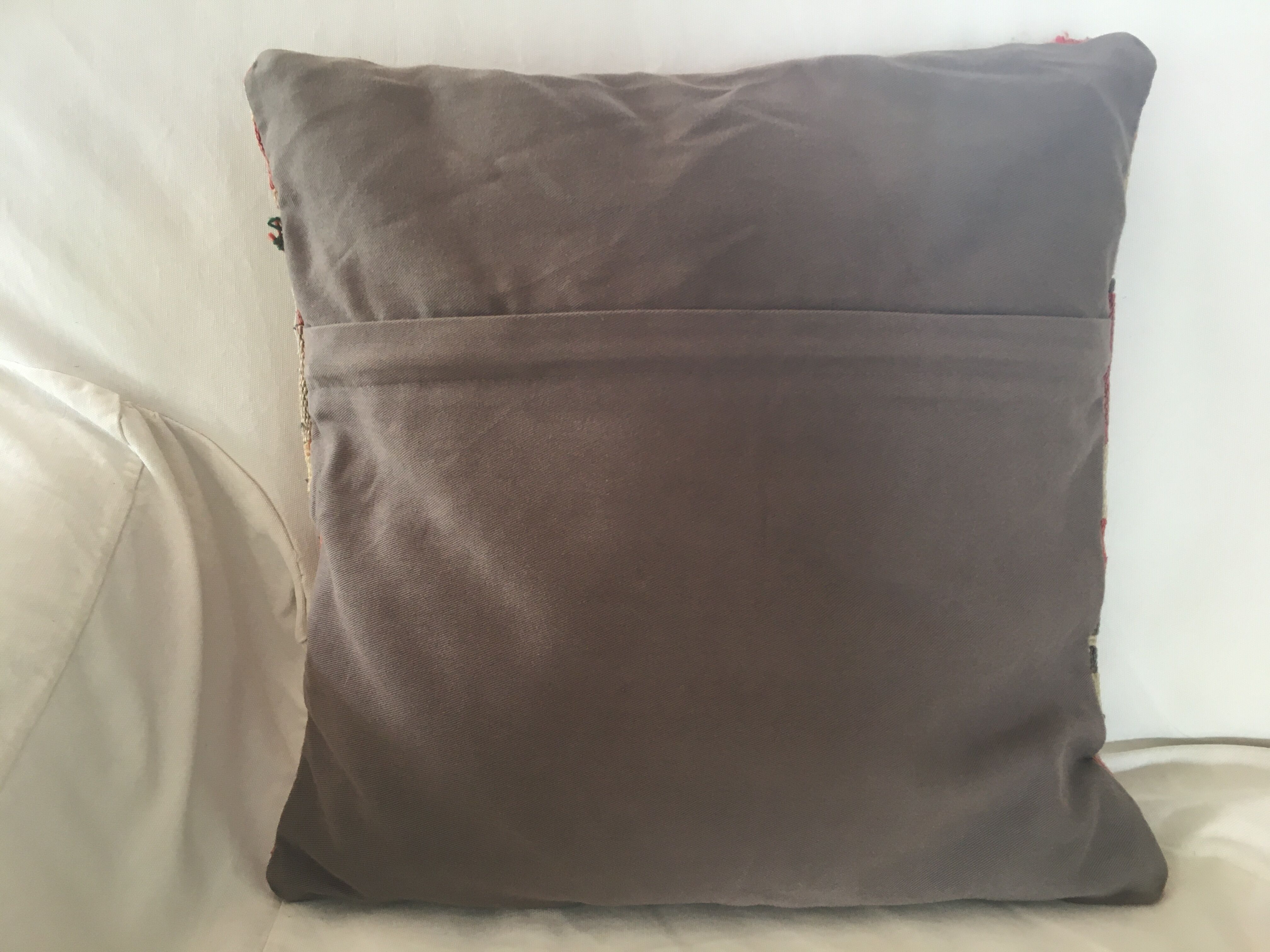 Lot of two Kilim cushion covers, 40-40cm