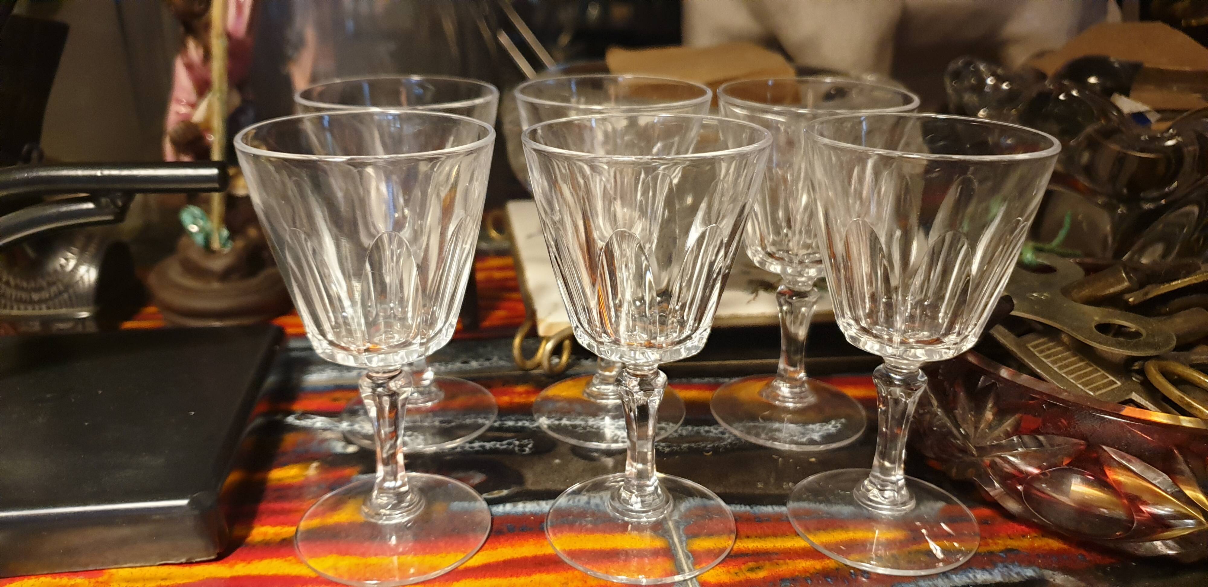 Set of 6 crystal liquor glasses
