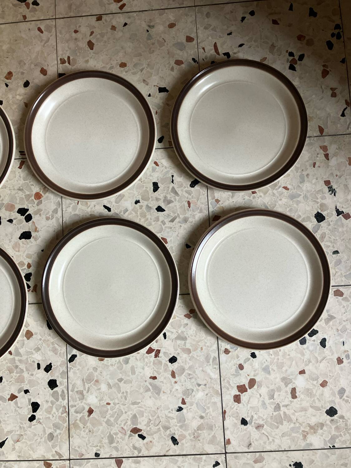 6 England dessert plates