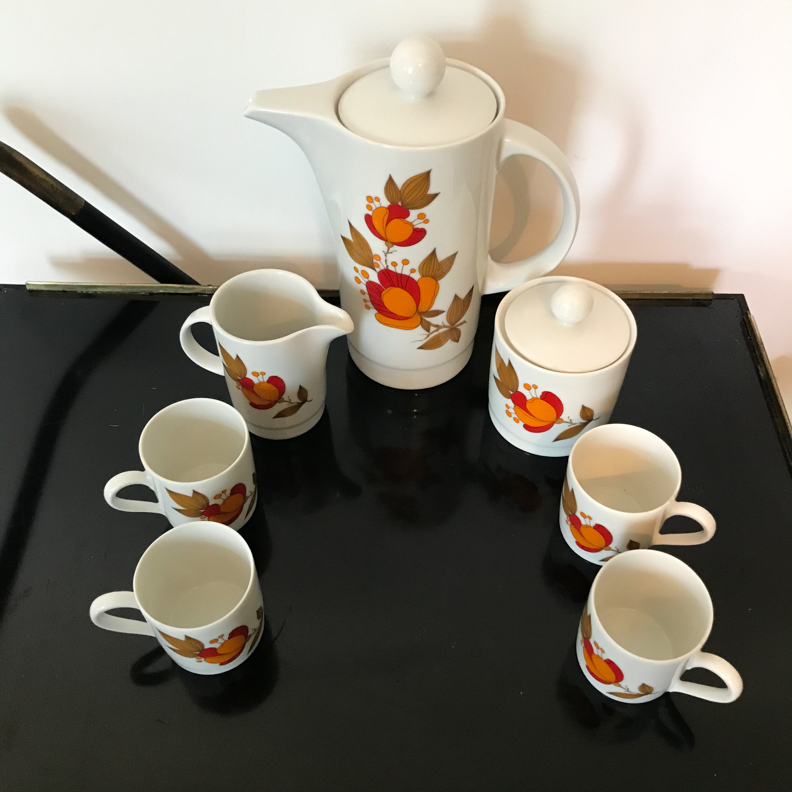 Porcelain coffee service