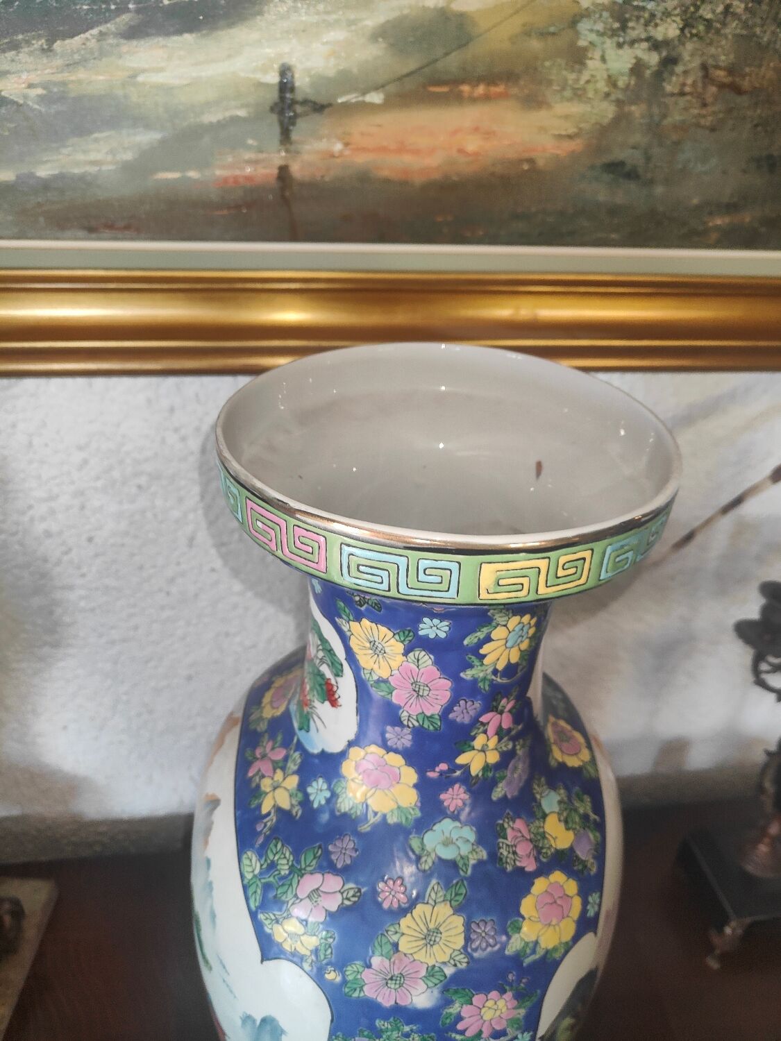 Chinese vase early twentieth century enamelled