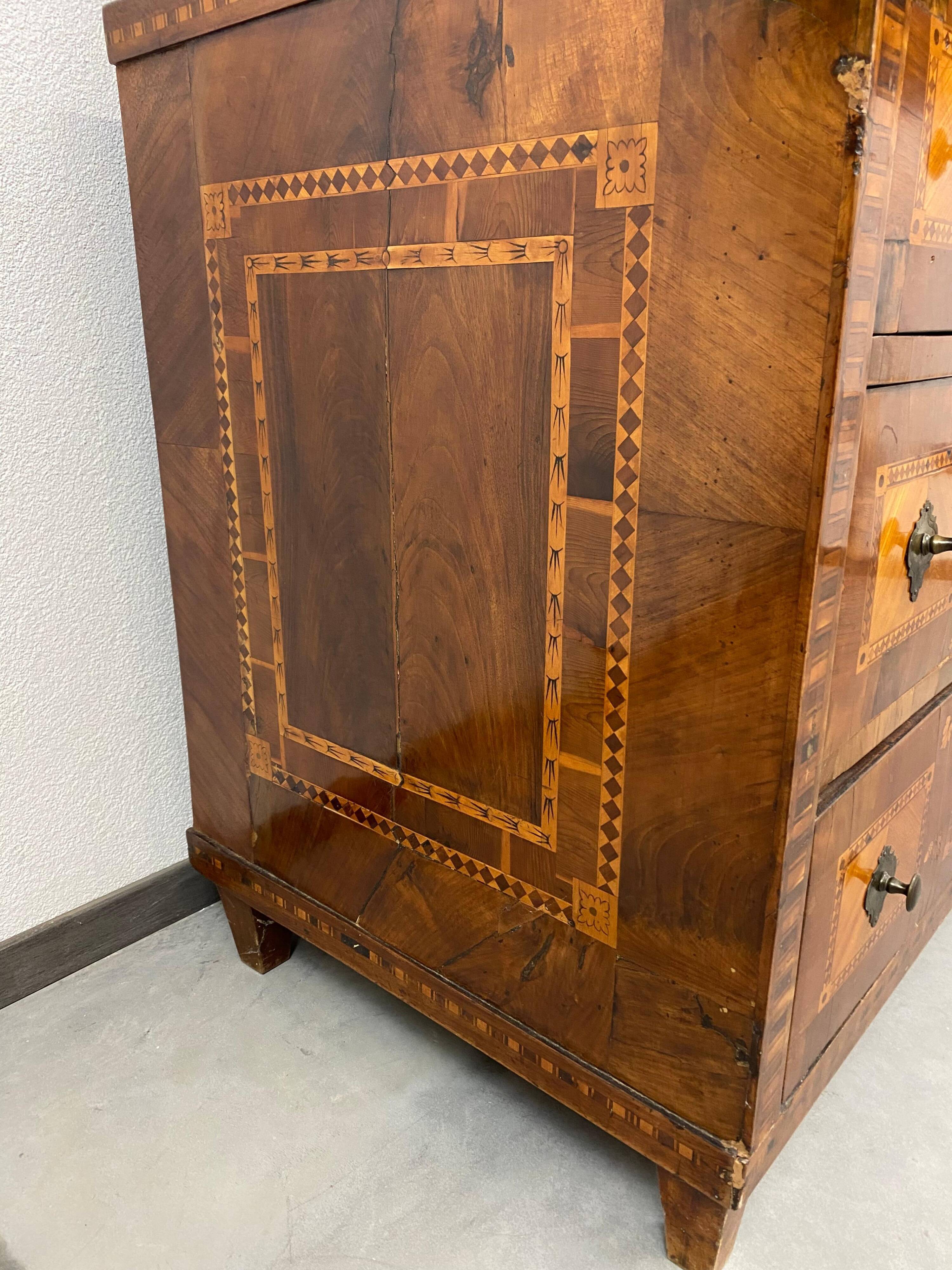 Classicist Viennese secretary, around 1790