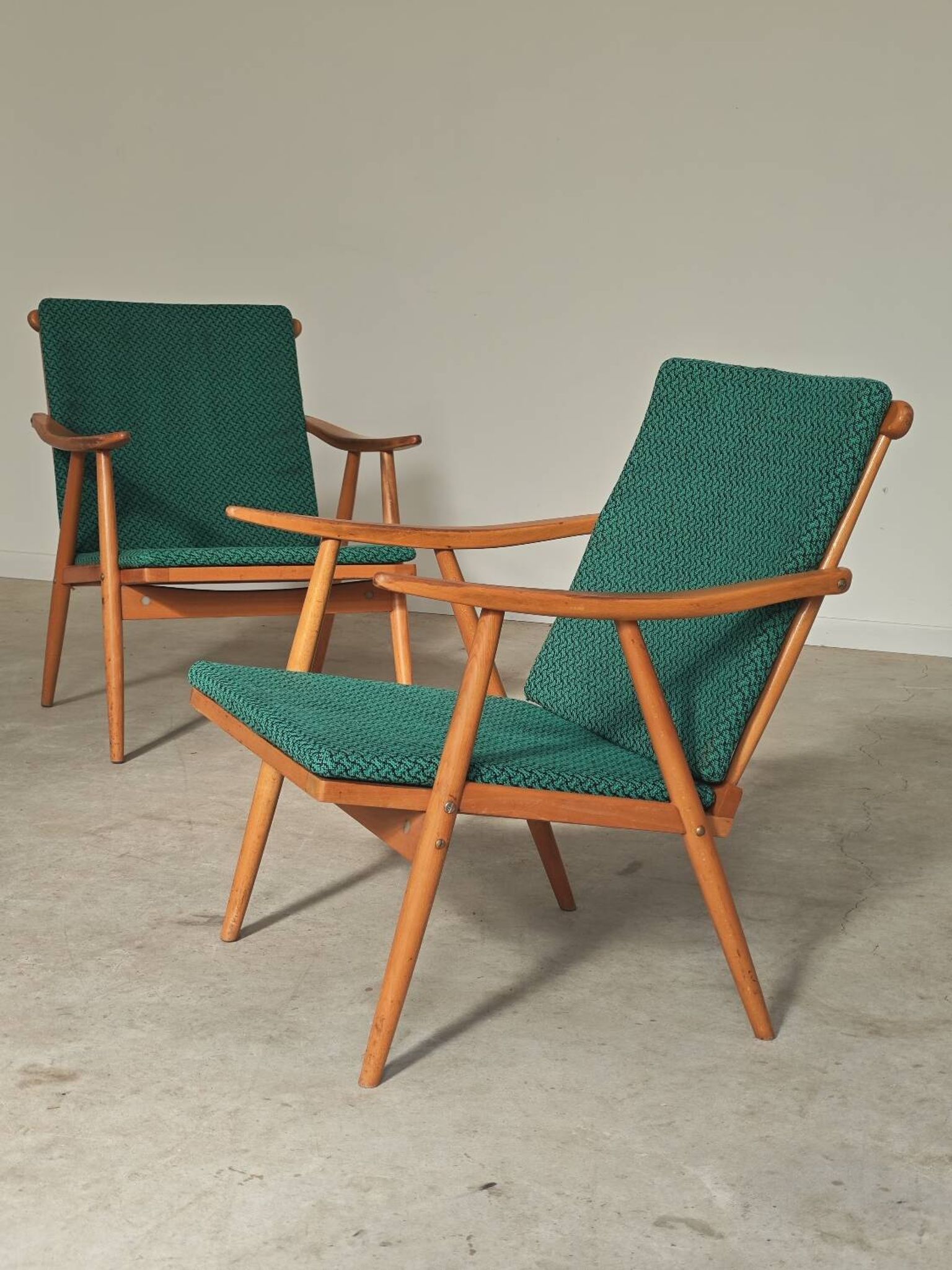 Pair of Thonet Boomerang armchairs by Antonin Suman for TON 1960