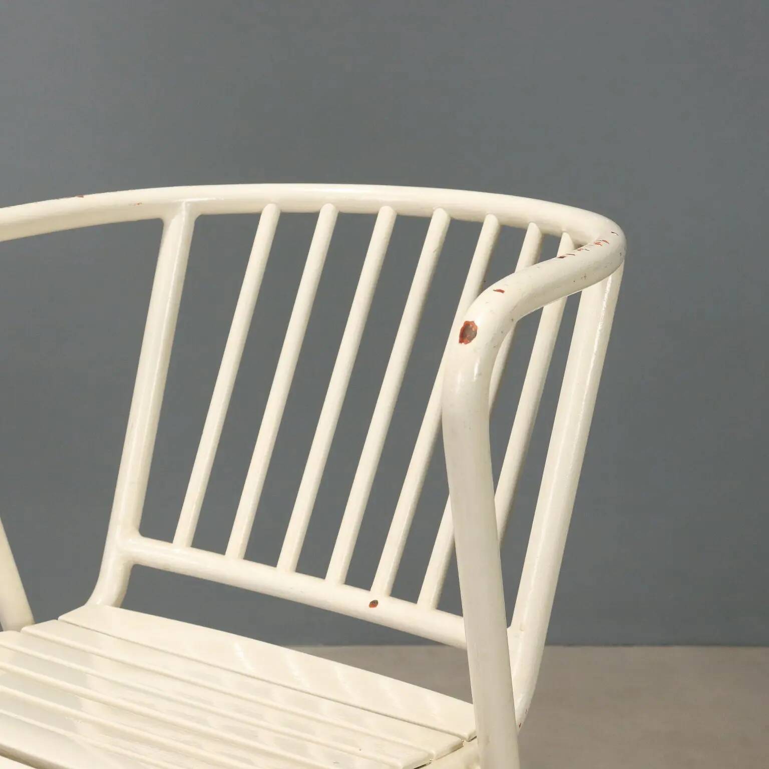 Vintage white enamel metal chairs, Italian design, 1970s-1980s.