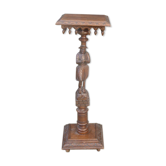 Wooden saddle with statuette, Breton figure, ancient and chiseled, Henri II style