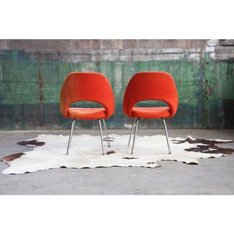 Set of 8 chairs in chrome steel and orange wool, 1960
