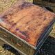 2 tabourets/ poufs orientaux bois/ metal/ cuir