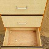 Formica chiffonier