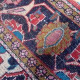 Ancient Persian Kashan carpet, handmade, 131 cm x 205 cm, 1920s.