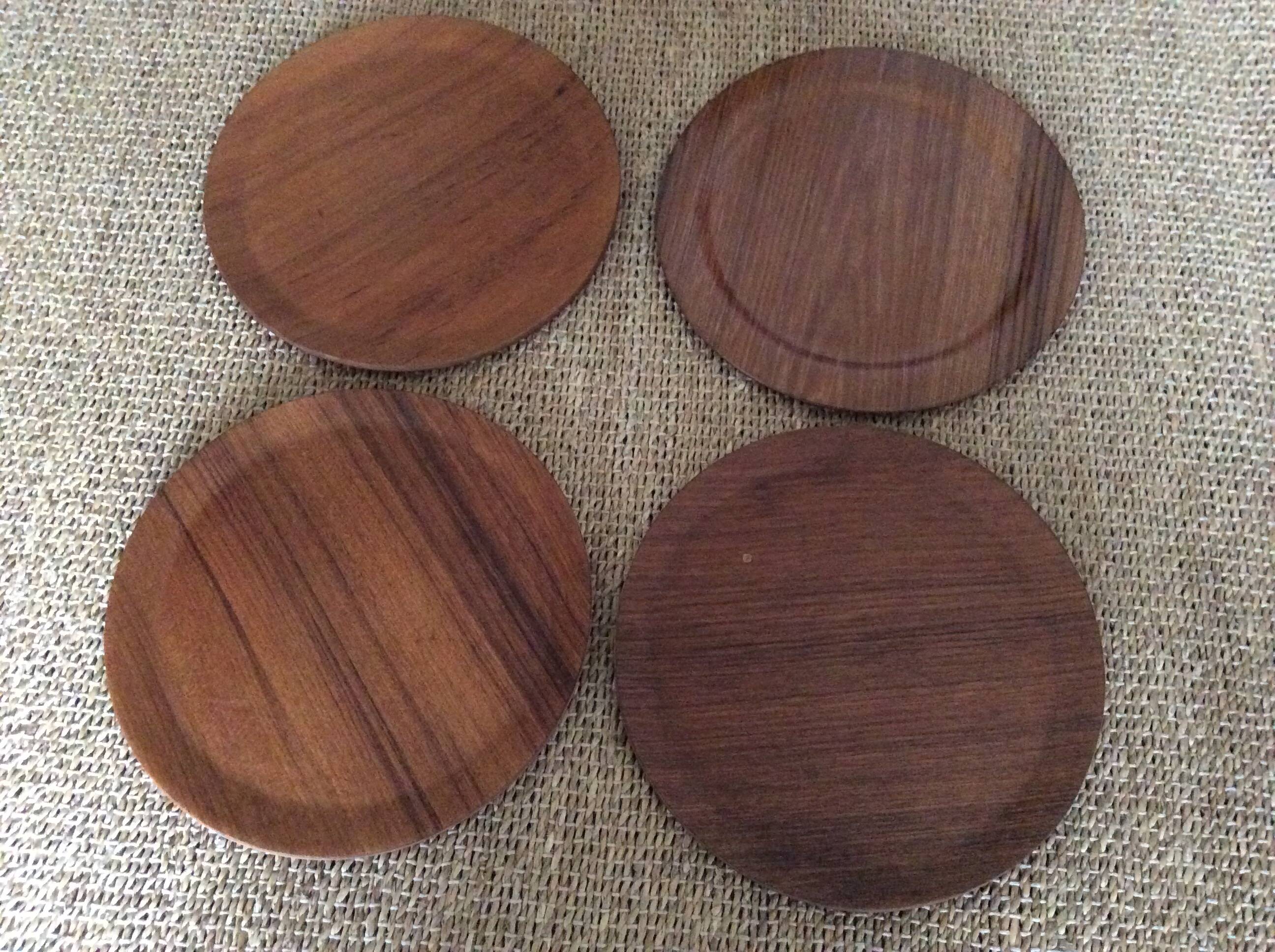 Wooden plates