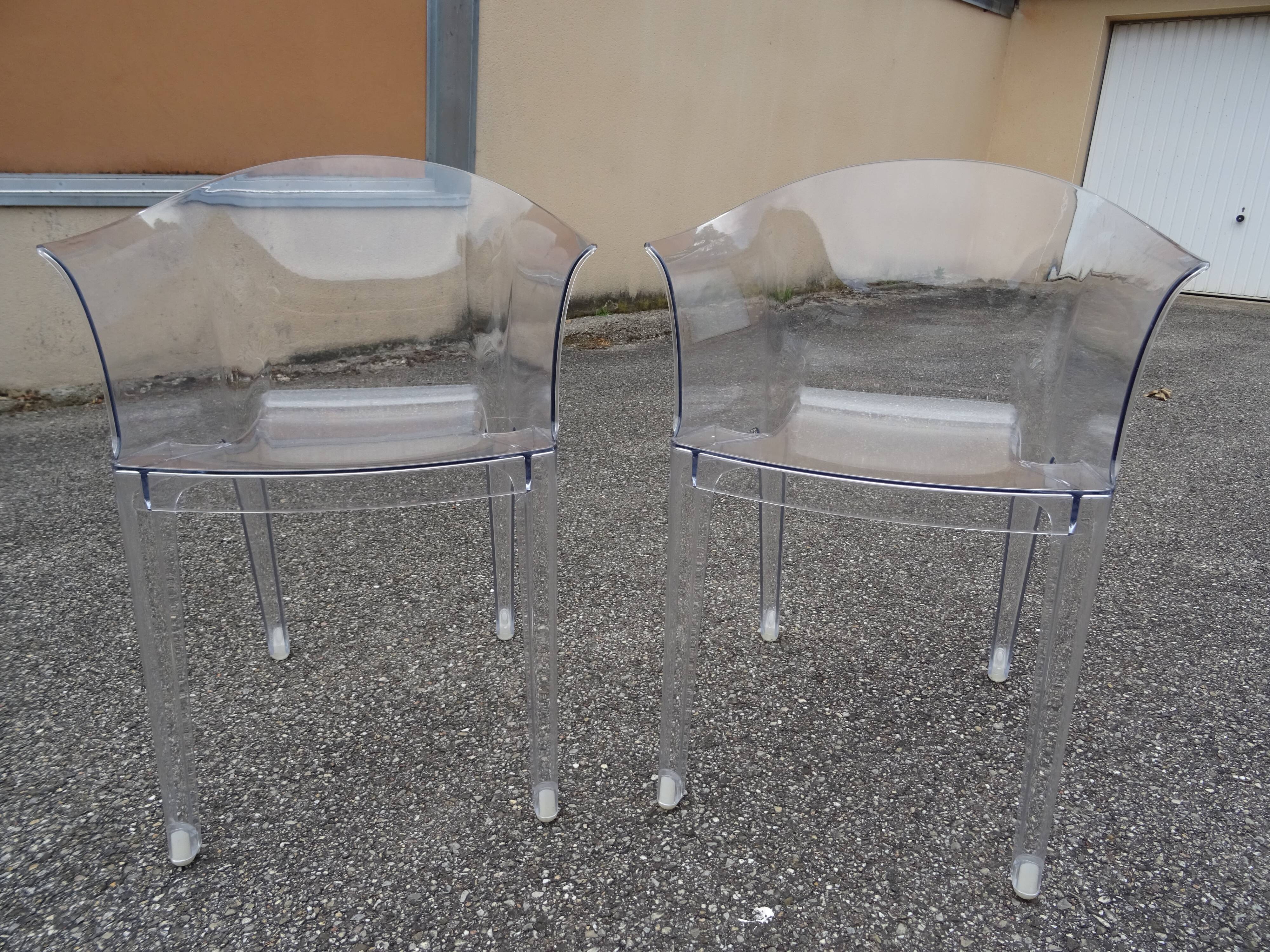 Pair of Tulipano armchairs in transparent plexiglass design Giovannoni