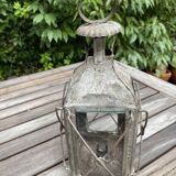 Lantern candle holder with glasses