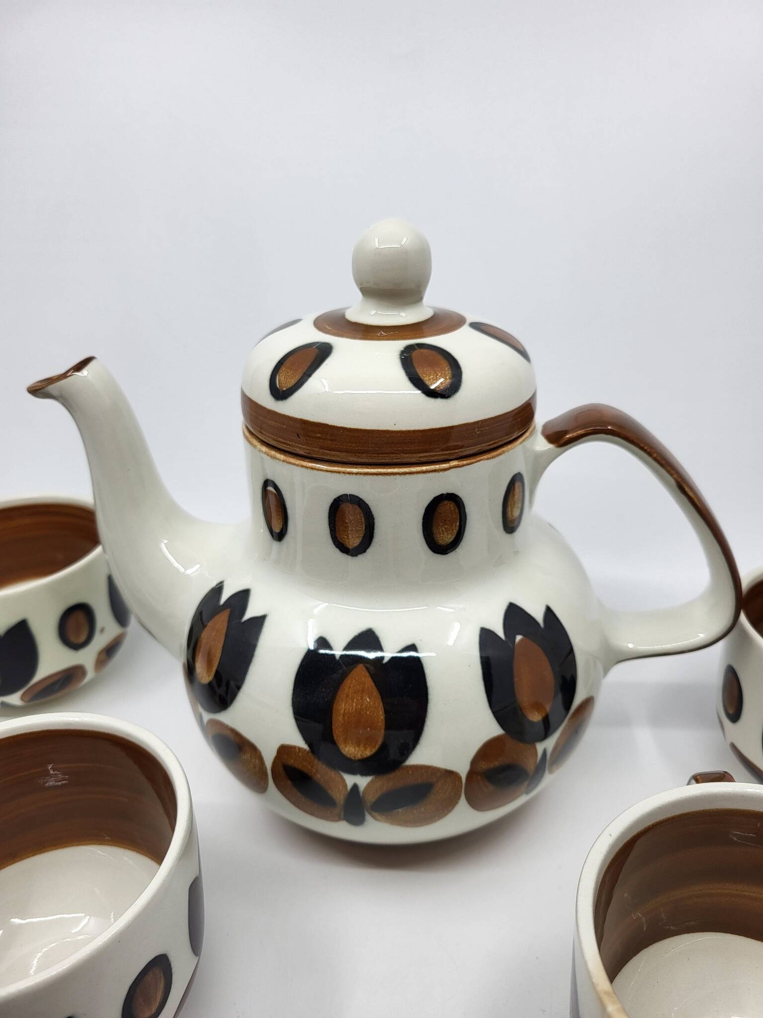 Boch la Louvière tea set, Kimono series, earthenware, Belgium 1970