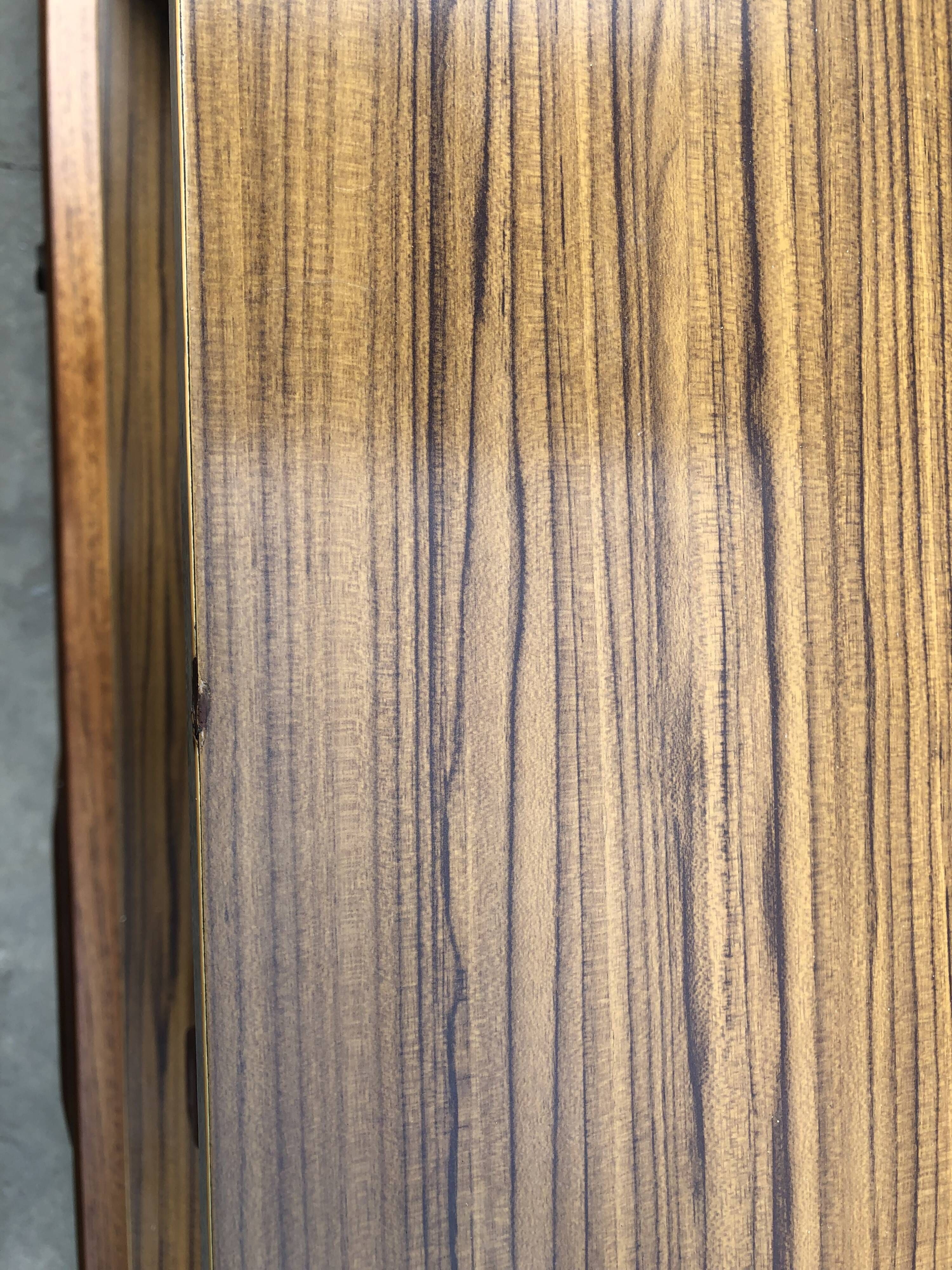 Vieille buffet milieu du siecle en teck design scandinave danois des années 70