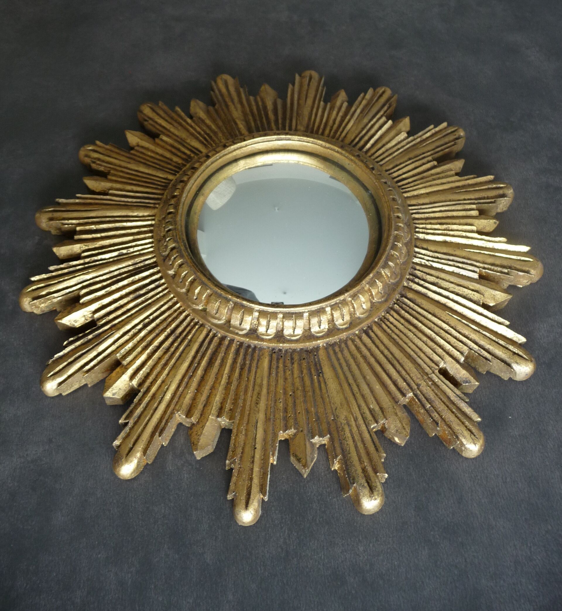 Mirror sun witch's eye