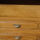 Petite commode en chêne
