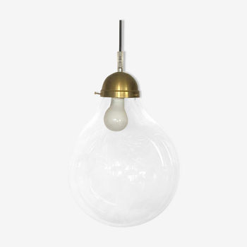 Blown glass suspension