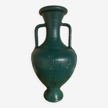 Green vase or amphora