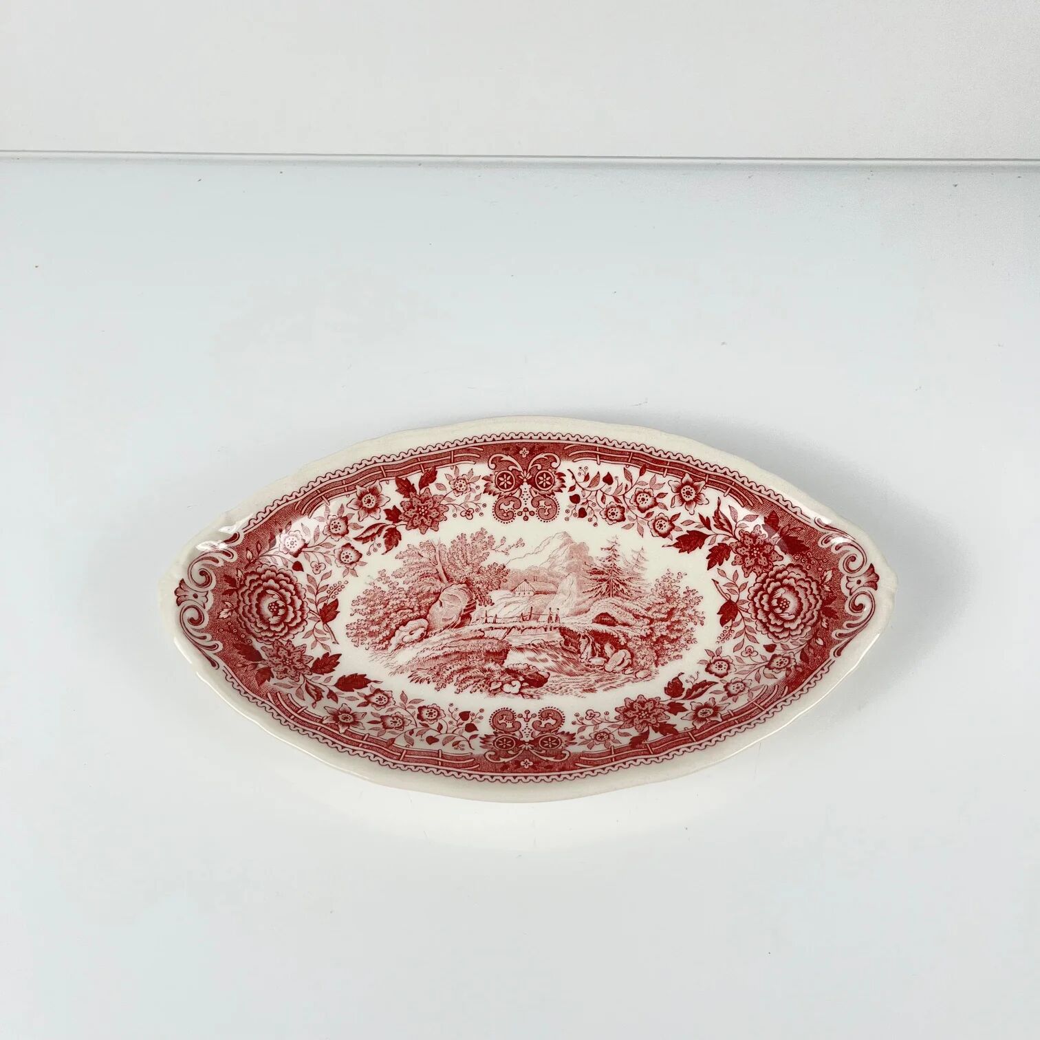 Small oval dish "Burgenland", Villeroy & Boch, red