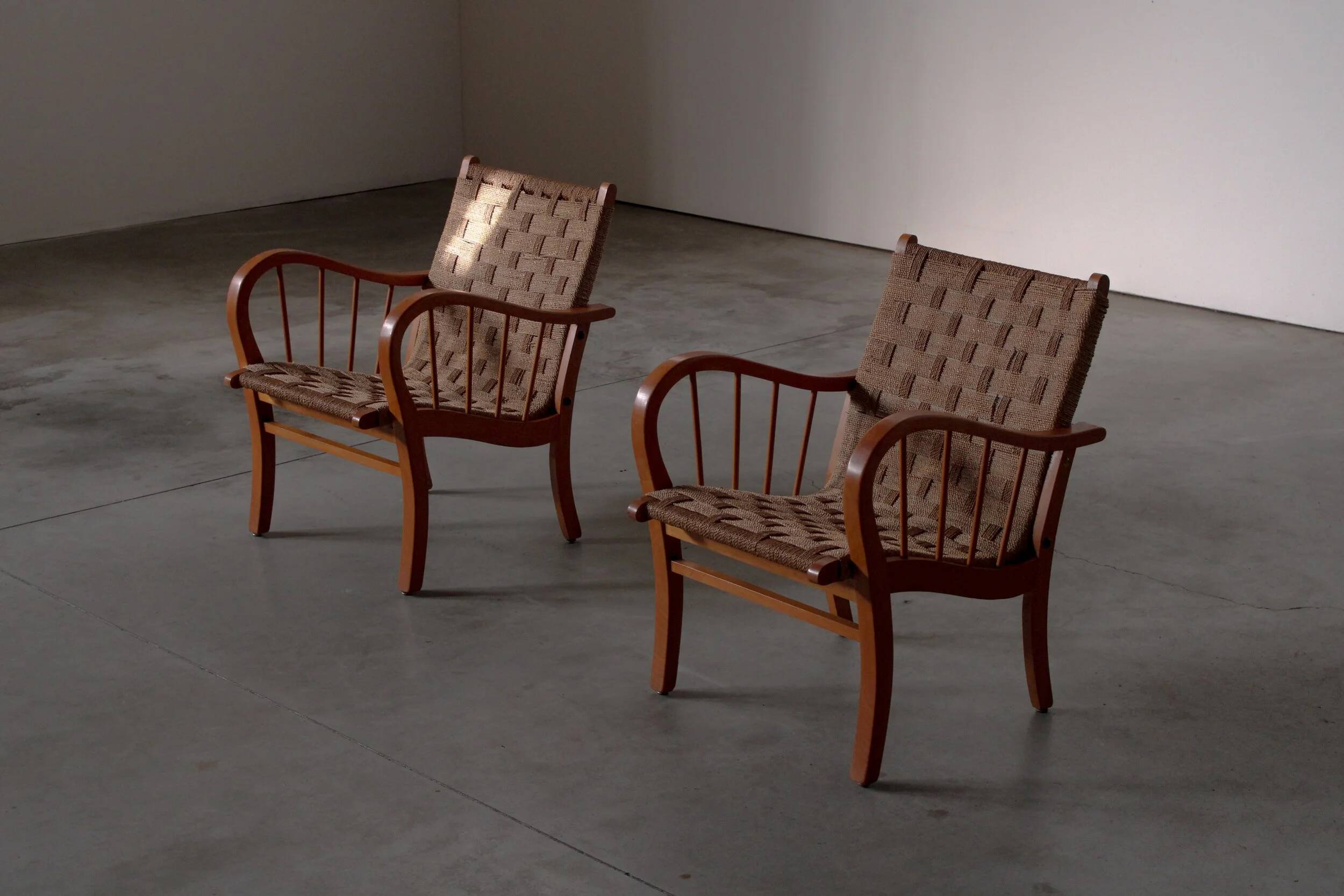 Pair of oak and rope arm chairs - Germany 1950s