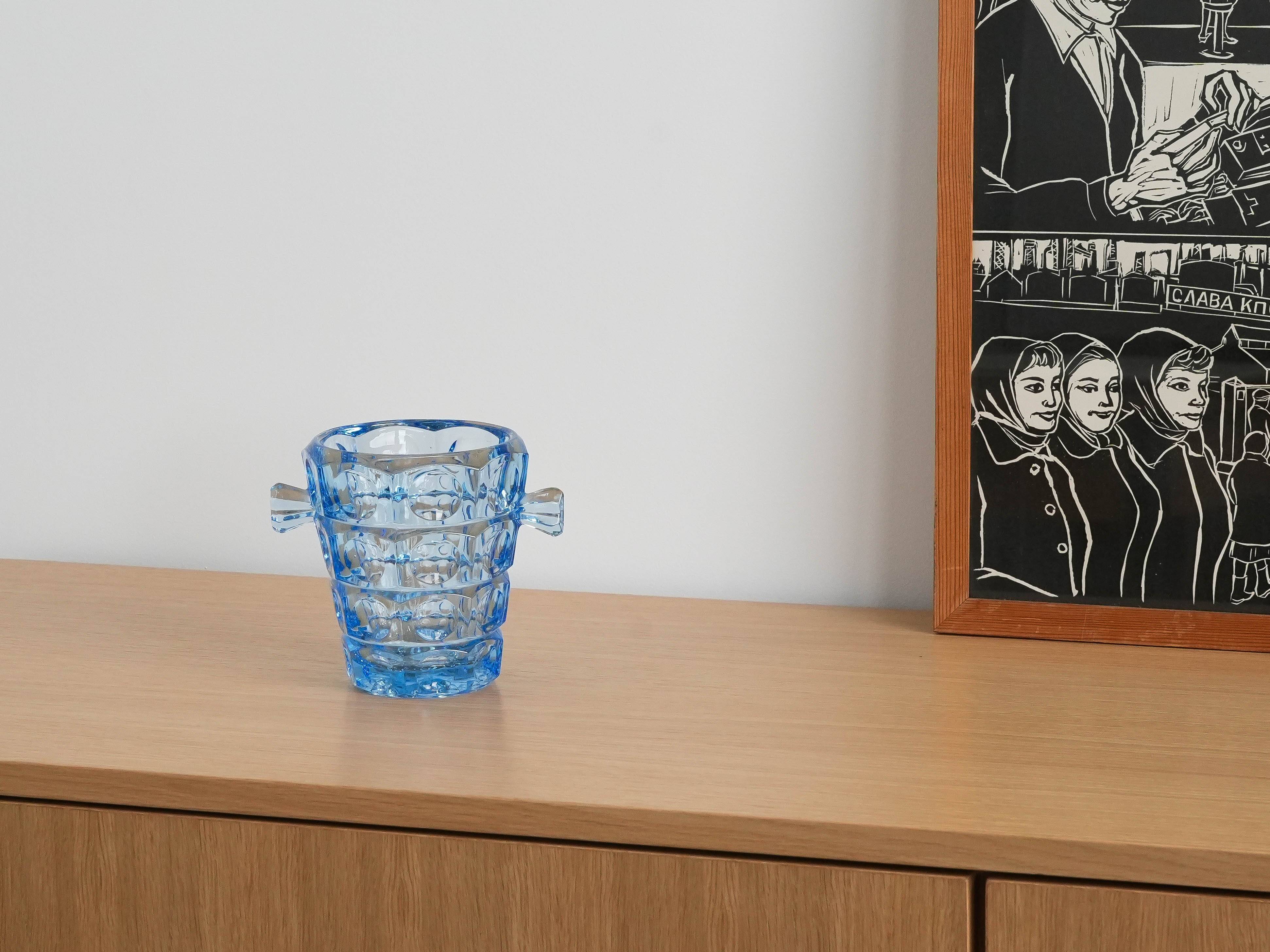 Ice bucket Rosice, Czech design, 1950s, manufacturer: Sklo Union, designer: