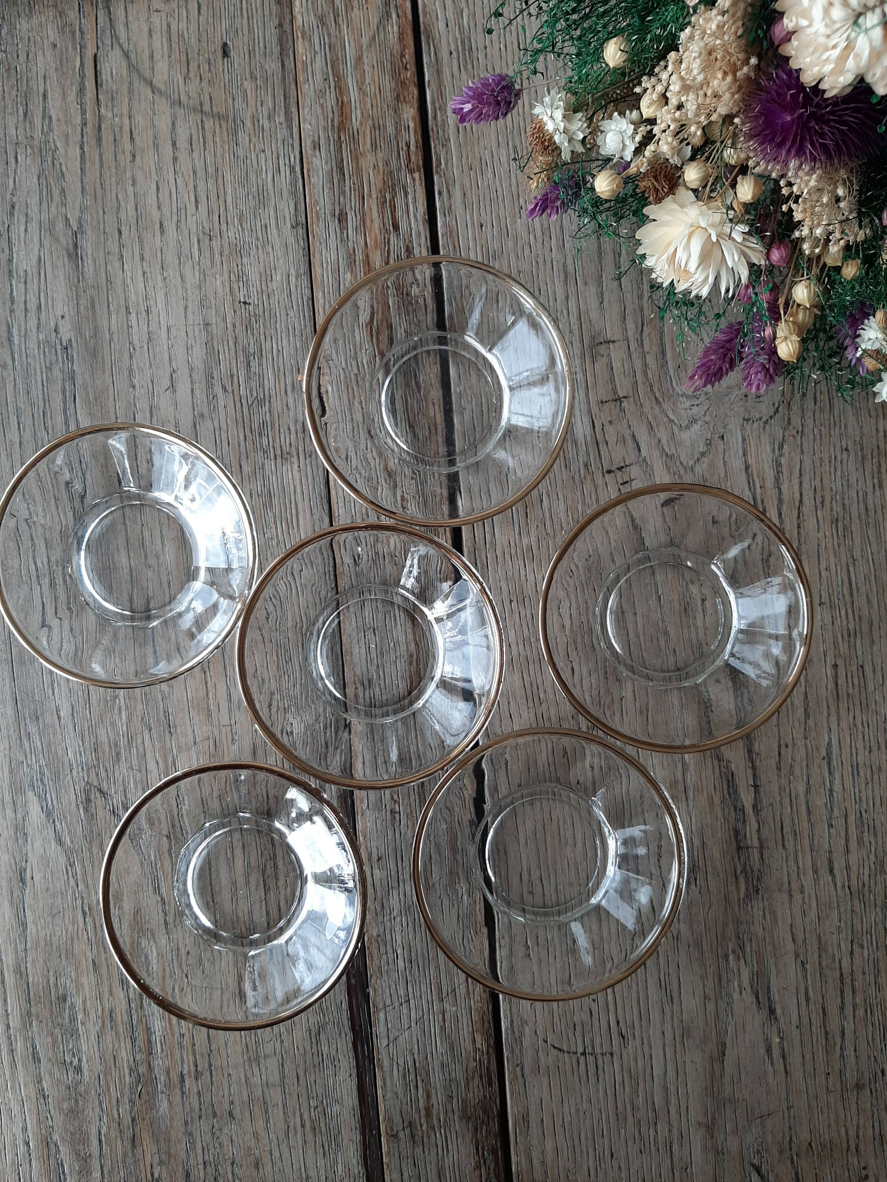 Lot 6 glass cups and gilding