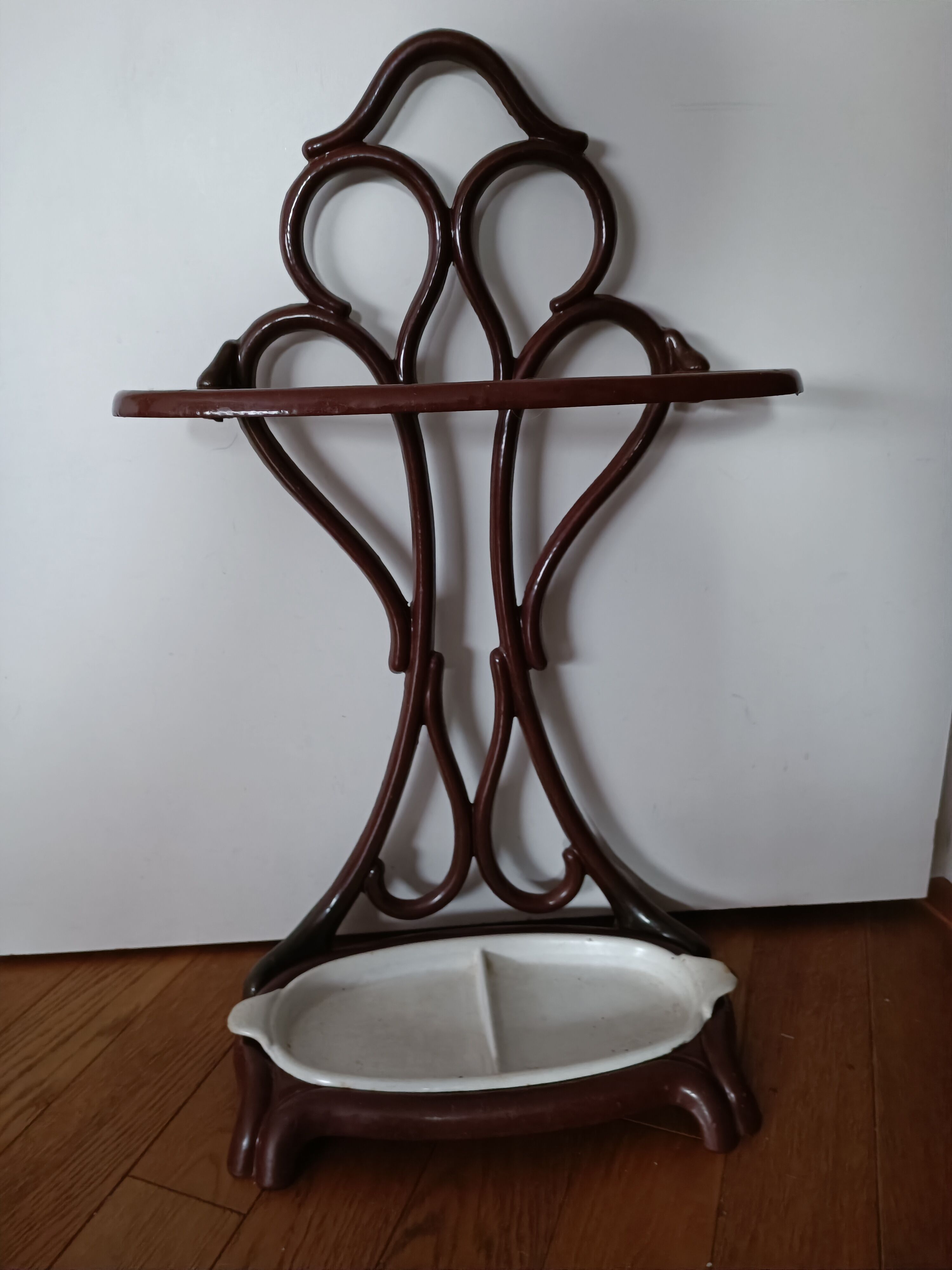 Enamelled cast iron umbrella door art deco