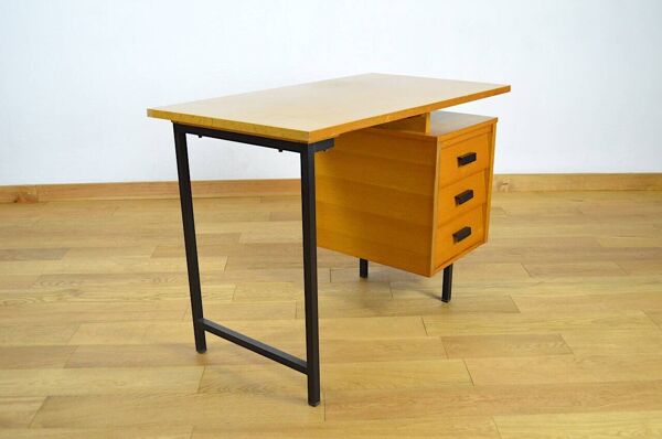 Bureau de Pierre Paulin Modèle CM 172