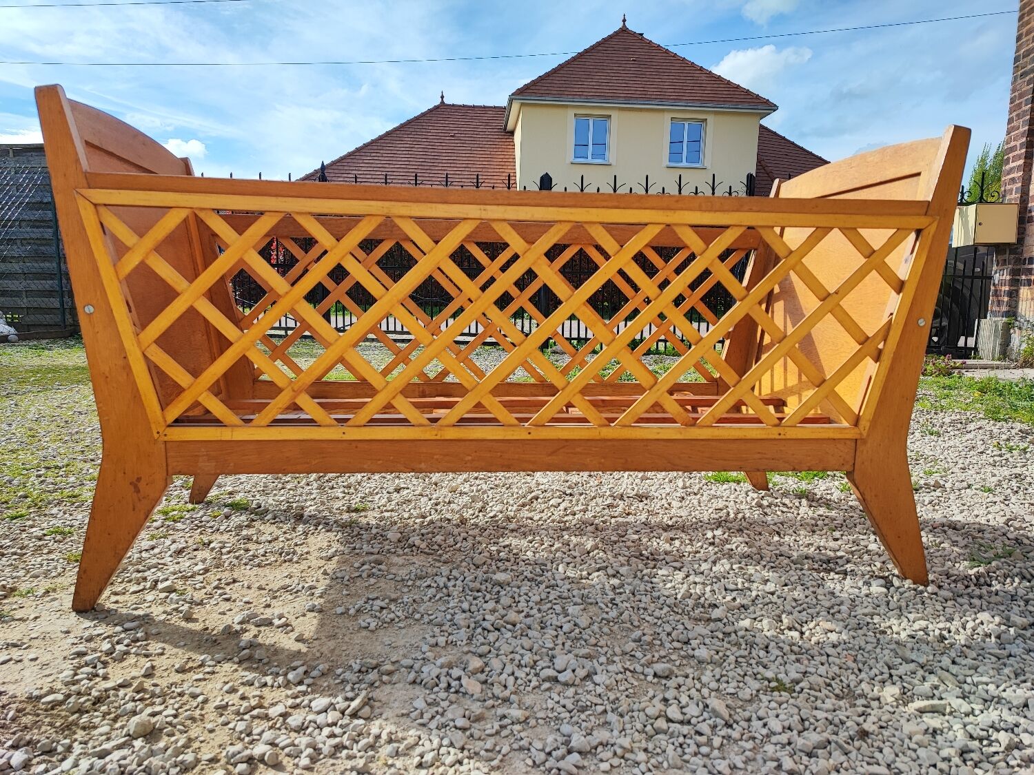 Bed child baby vintage wood