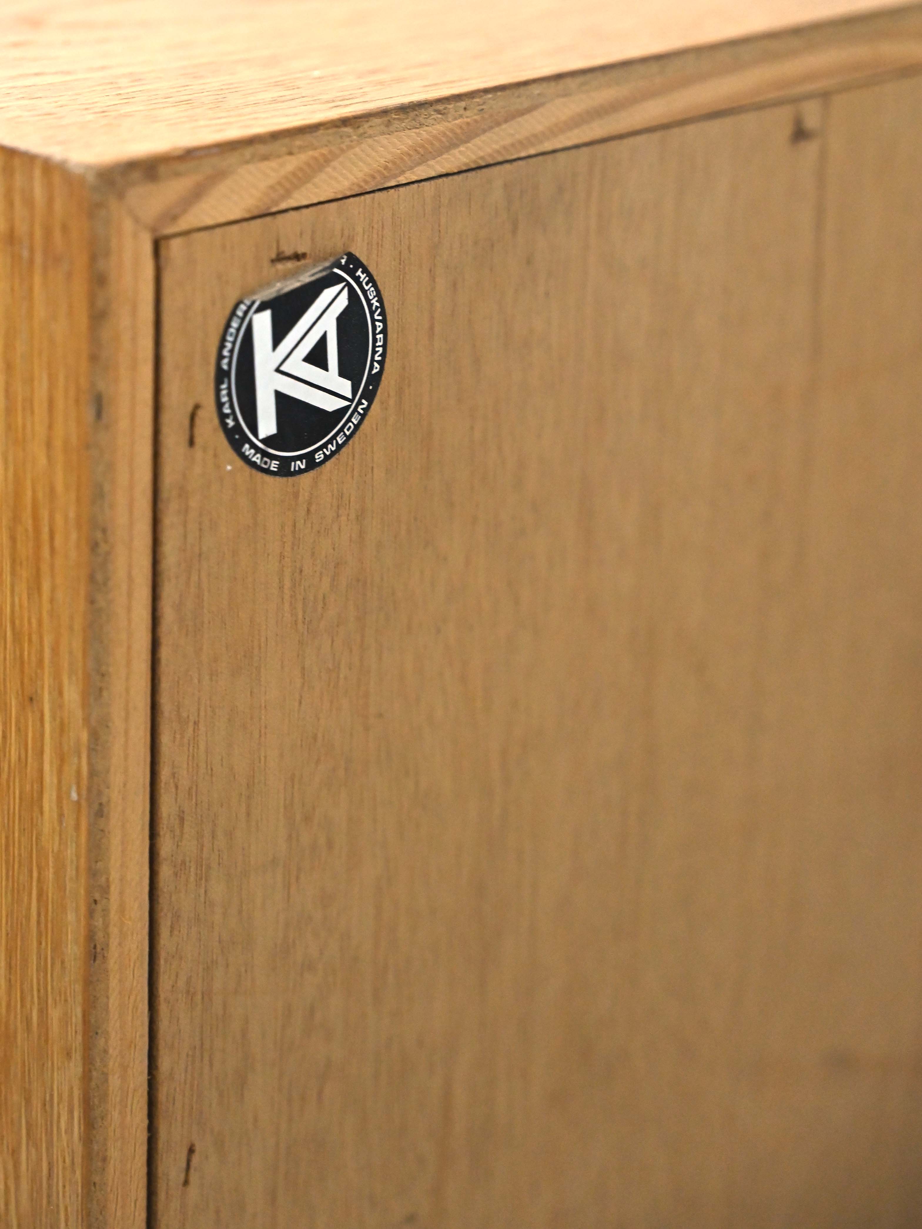 Vintage oak bookcase