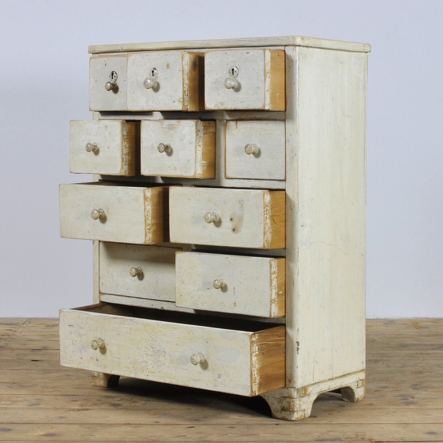 Commode