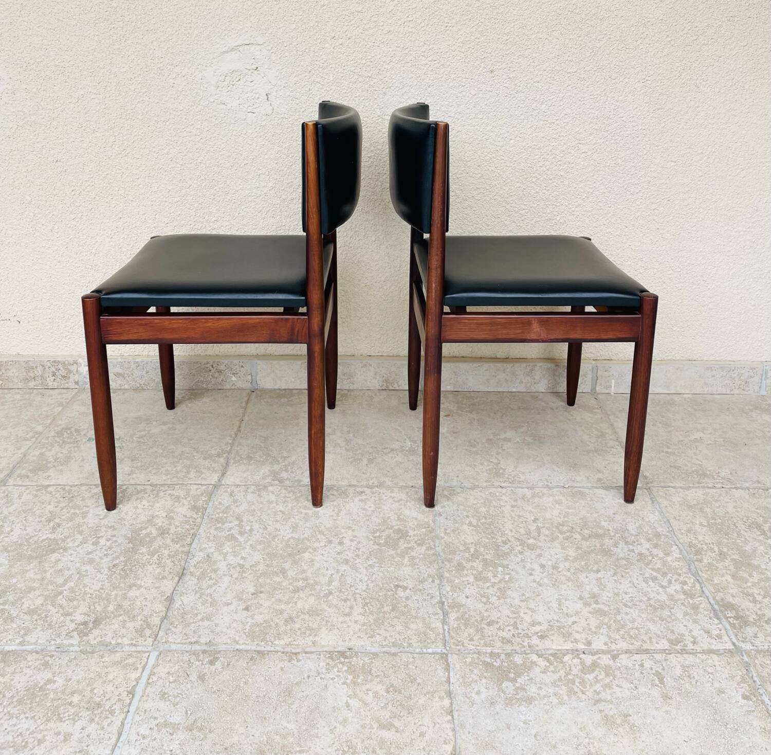 Pair of Scandinavian chairs 1960
