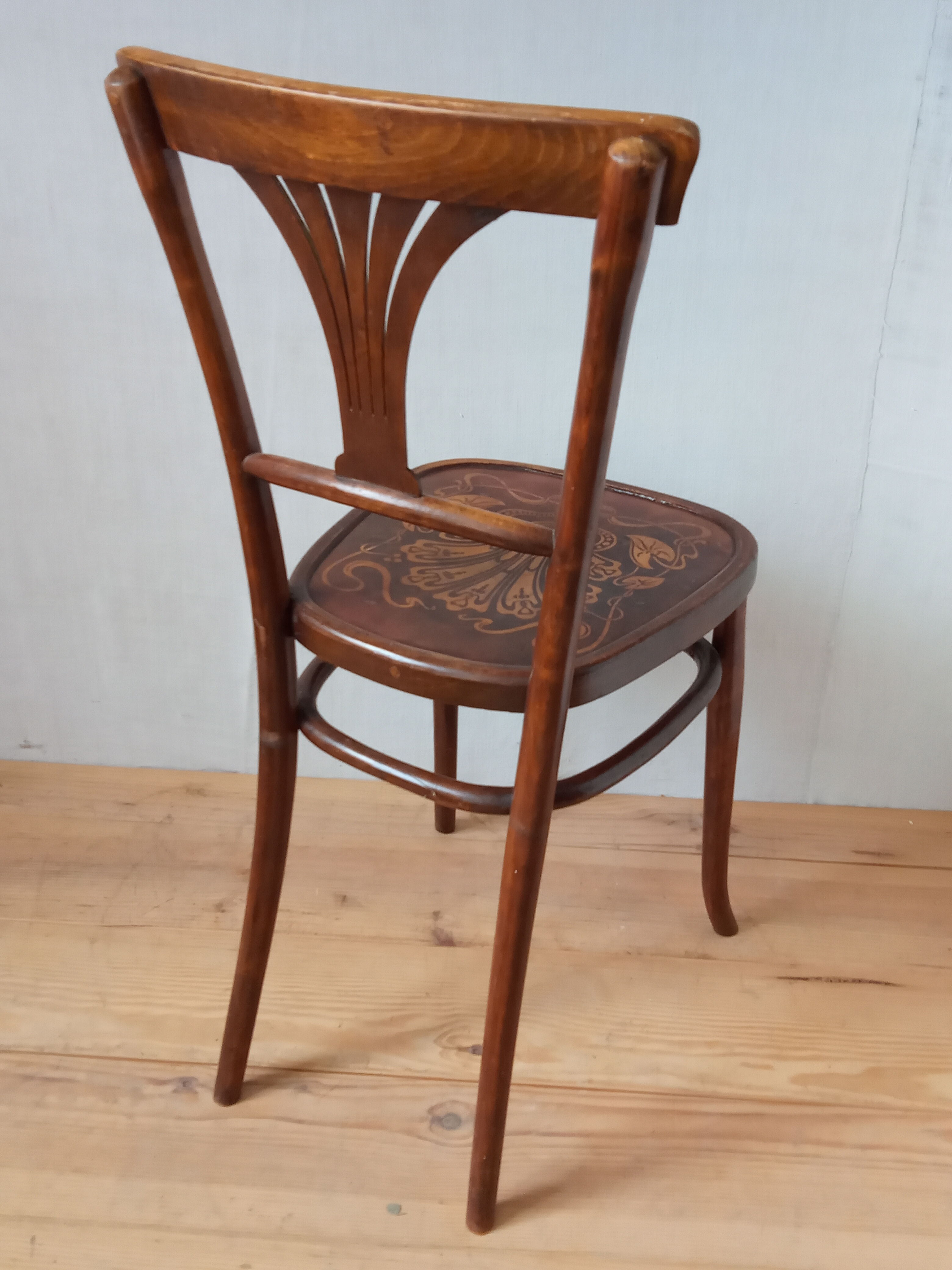 Baumann art-nouveau bistro chair