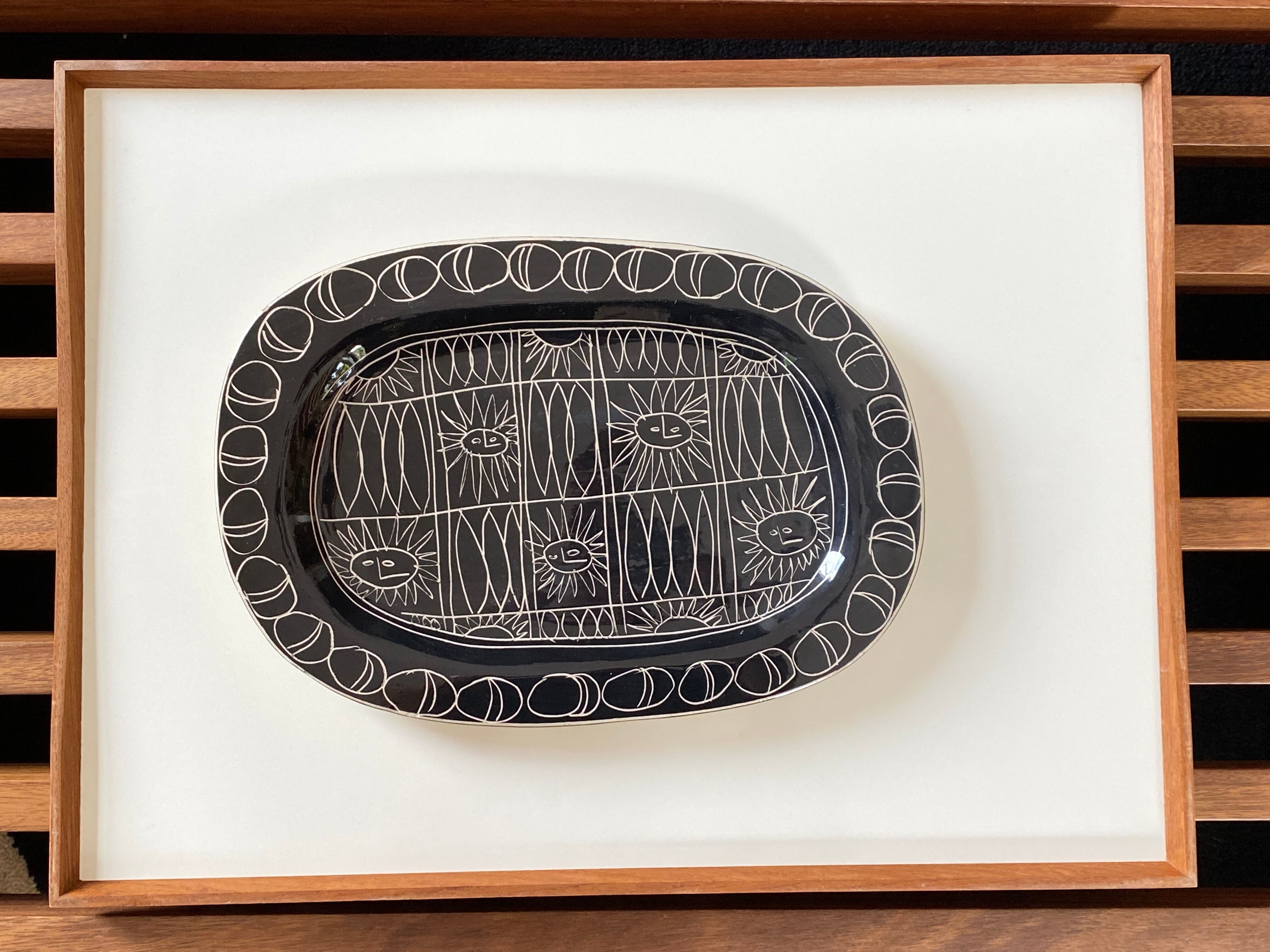 Ceramic dish Pouchain