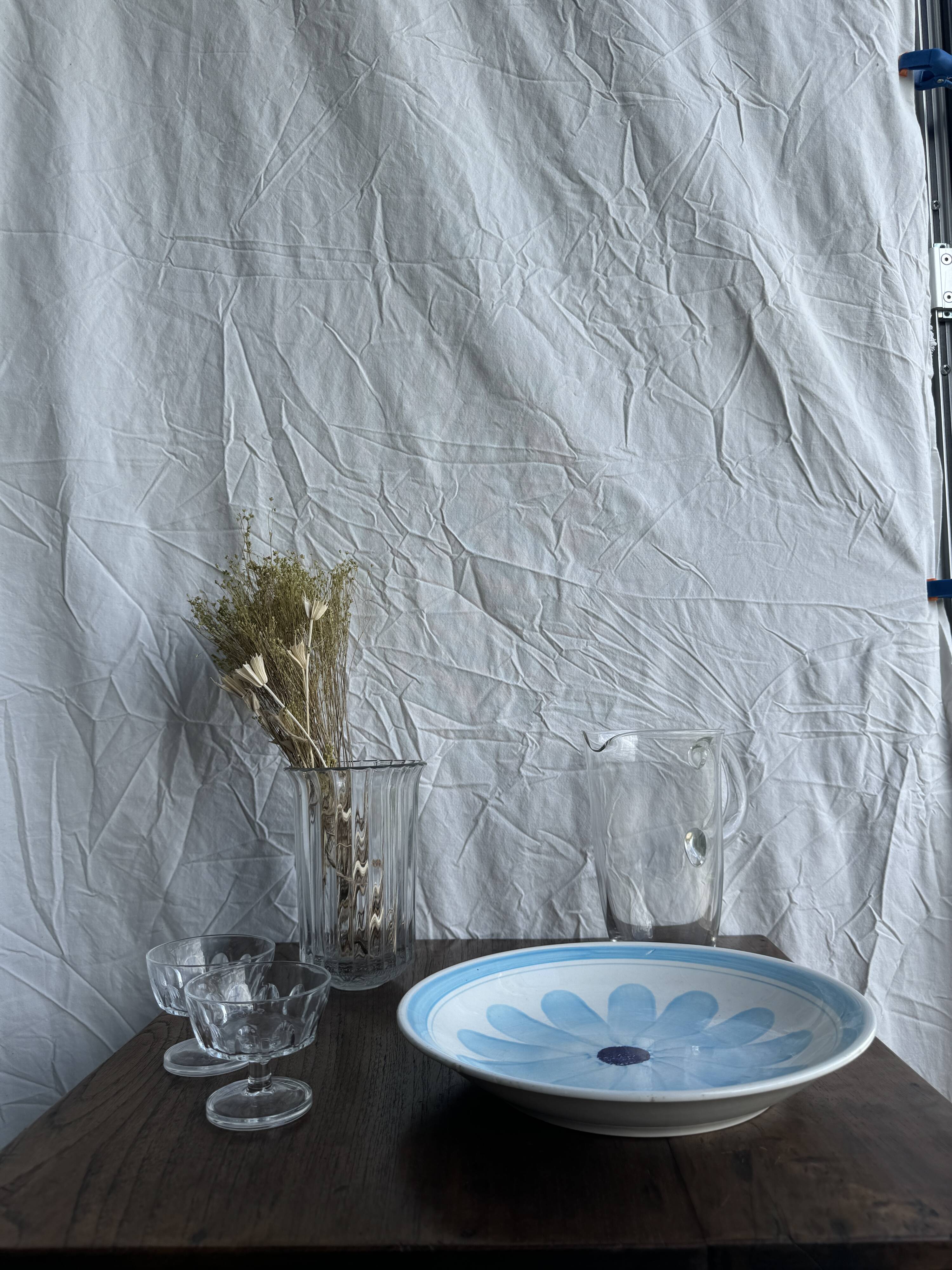 Large fruit bowl, classic French glass dish