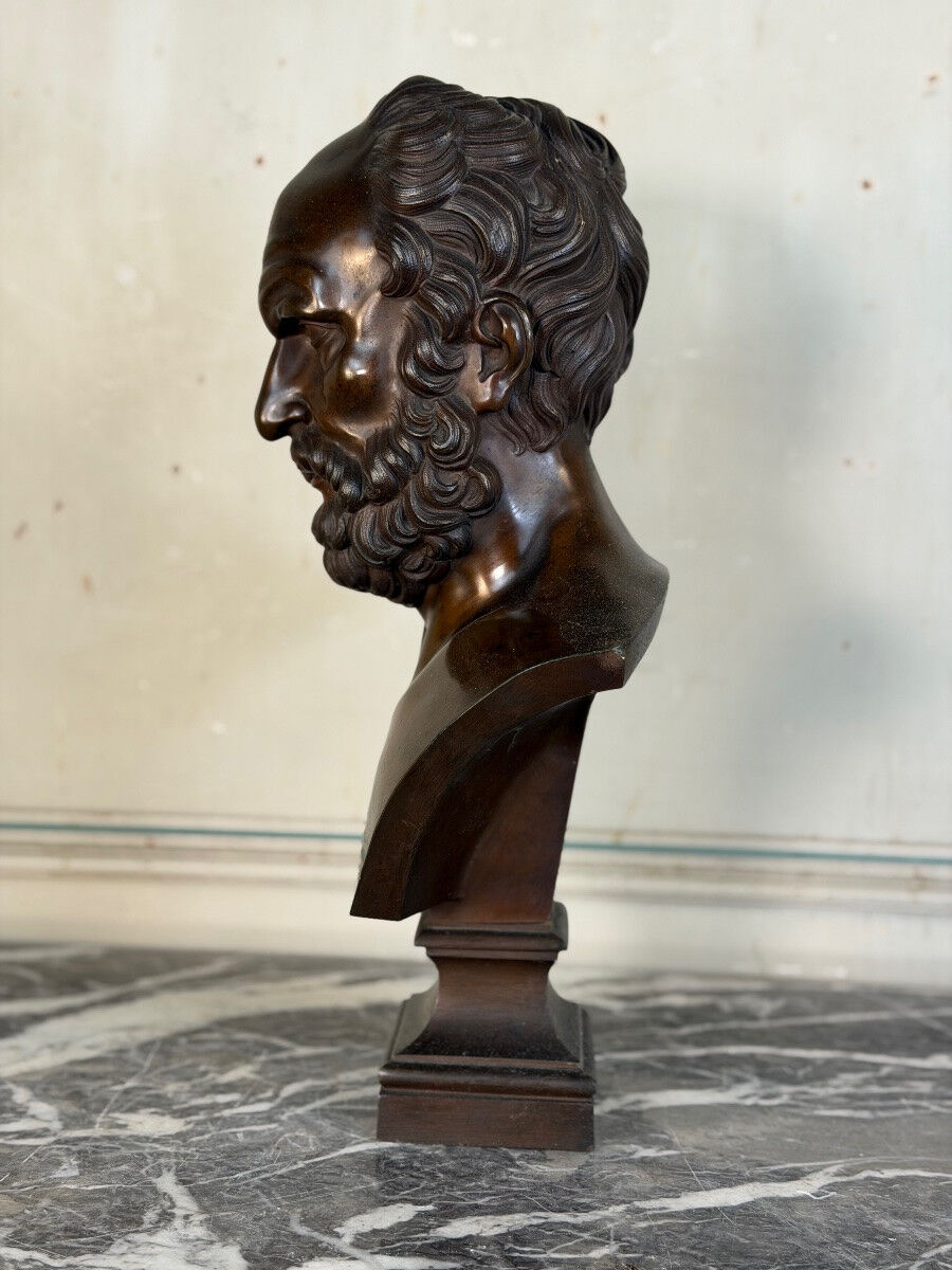 Bronze bust representing a philosopher after the Antique, 19th century, foundry Luppens.