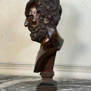 Bronze bust representing a philosopher after the Antique, 19th century, foundry Luppens.