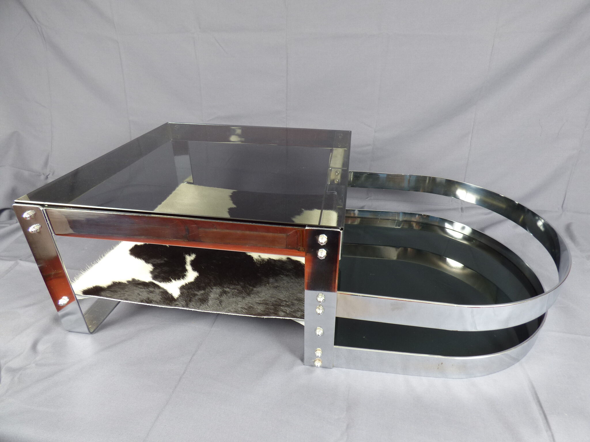 Table basse acier verre et peau, années 70