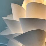 White artichoke tulip design table lamp