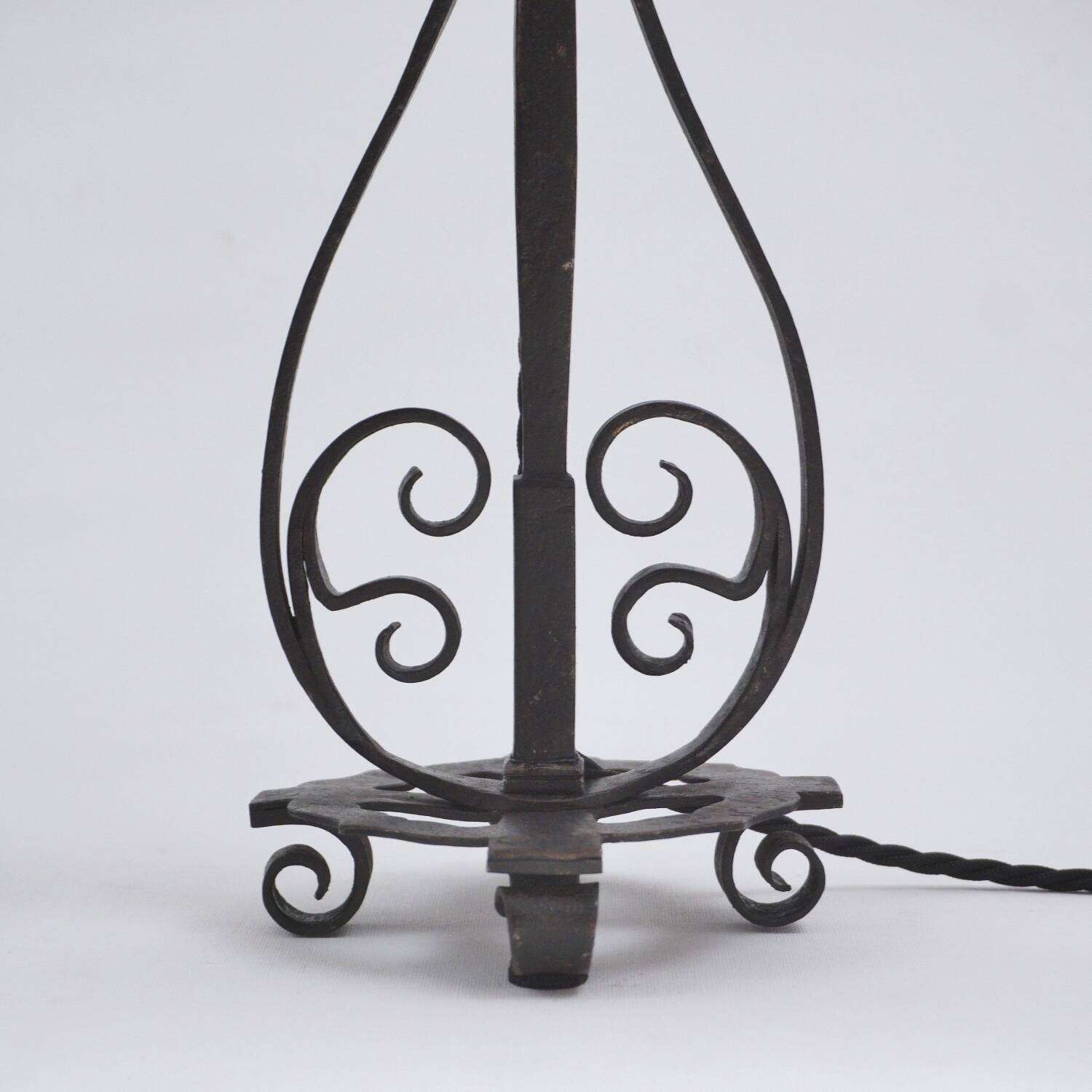 Arts & Crafts pair antique wrought iron table lamps 1920's English, rewired