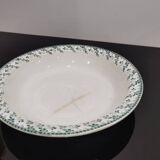 Plat creux ancien en porcelaine opaque de Gien terre de fer décor vert
