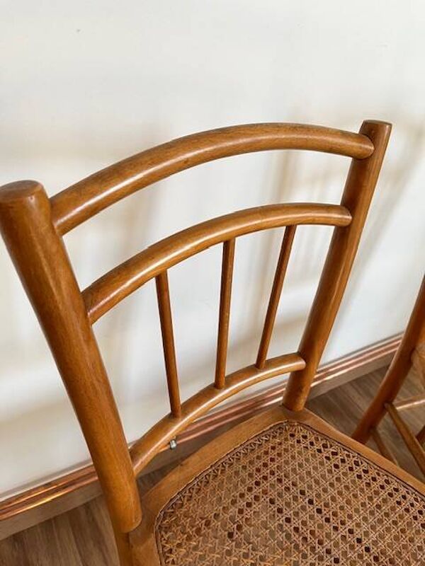 Paire de chaises cannées