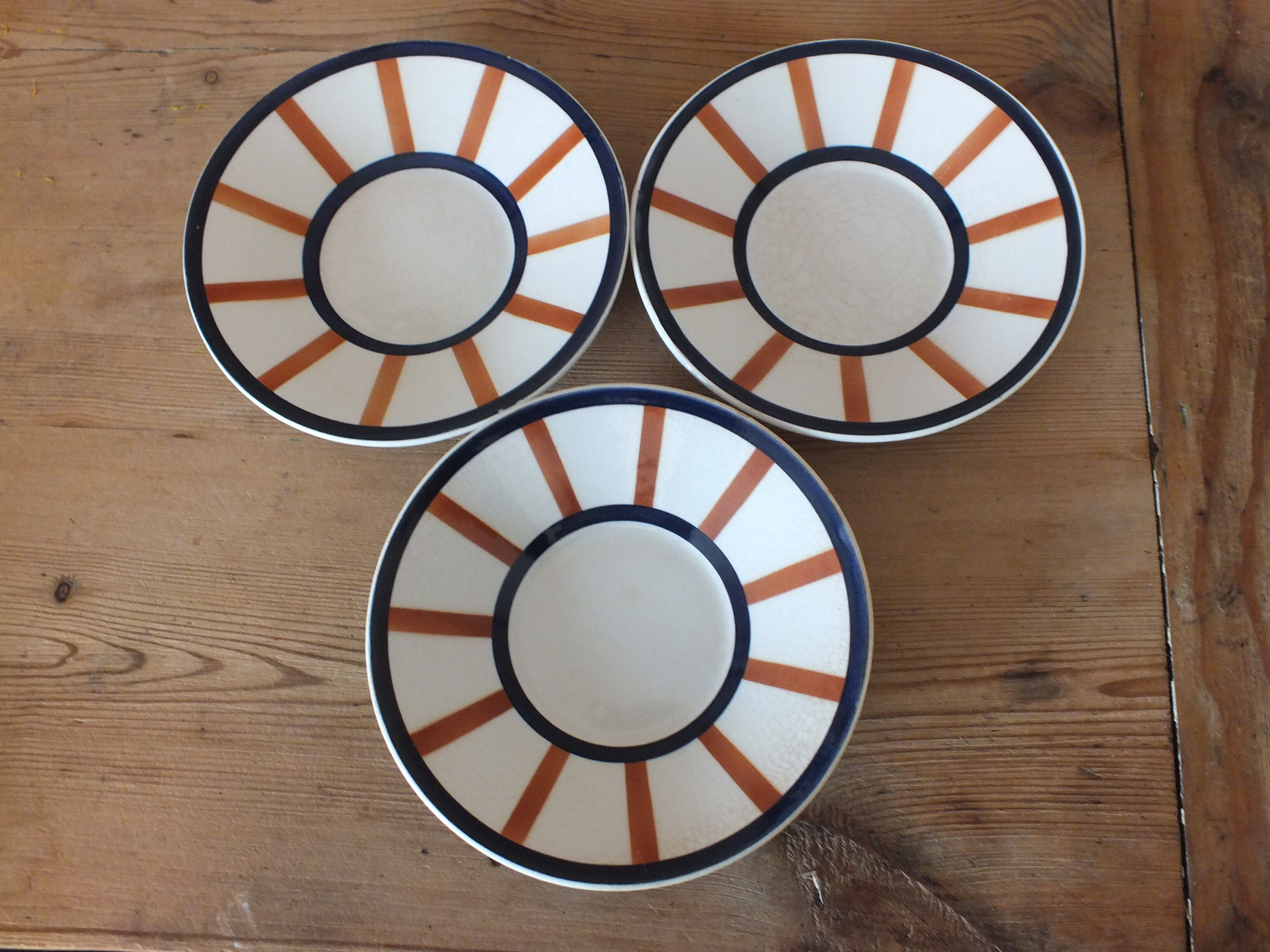 3 coffee cups Creil & Montereau HBCM service Béarn